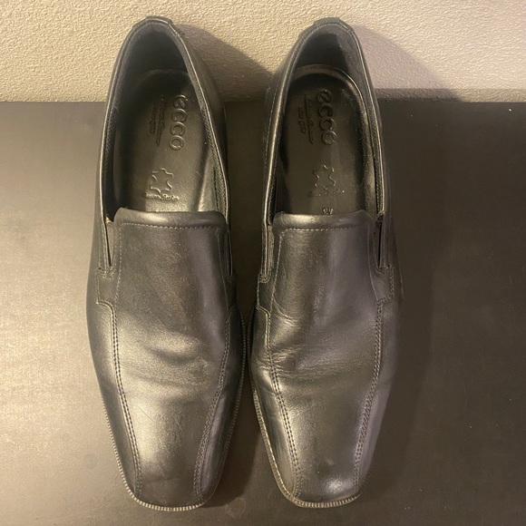 Ecco Sz 43 Men’s Black Leather Dress Shoe - Picture 2 of 11